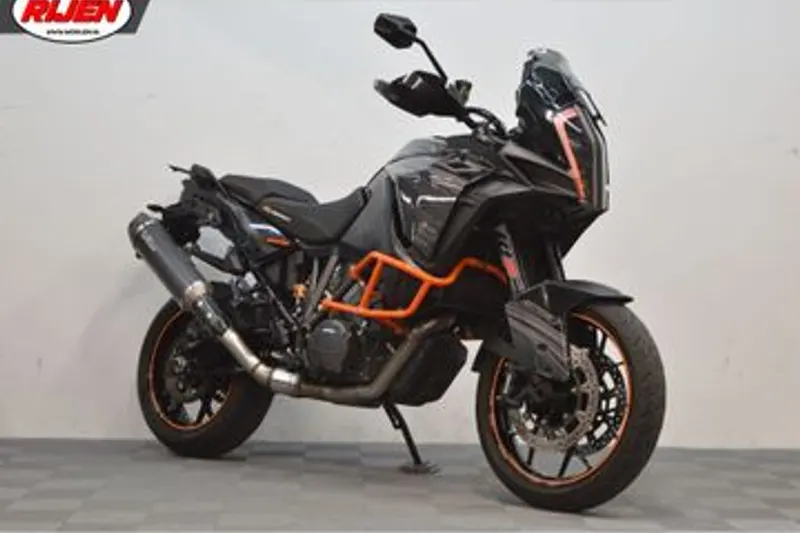 KTM 1290 Super Adventure (2020)