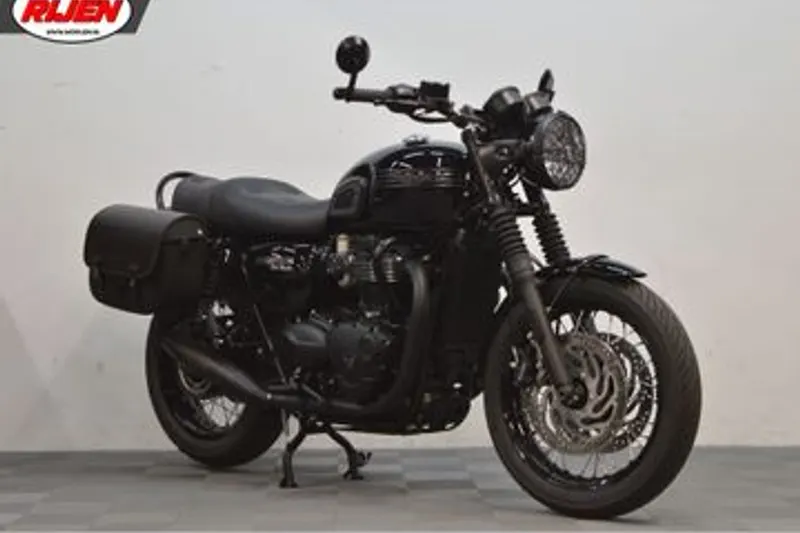 Triumph Bonneville T120 (2025)