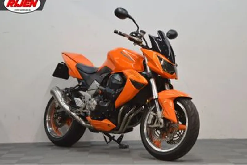 Kawasaki Z1000 (2008)
