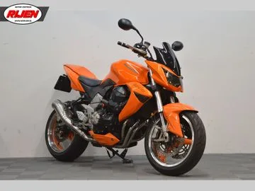 Kawasaki Z1000 (2008) — foto 1
