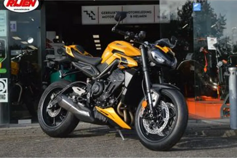 Triumph Street Triple 765 RS (2026)