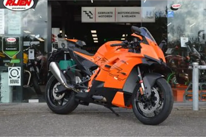 KTM 990 RC R (2026)