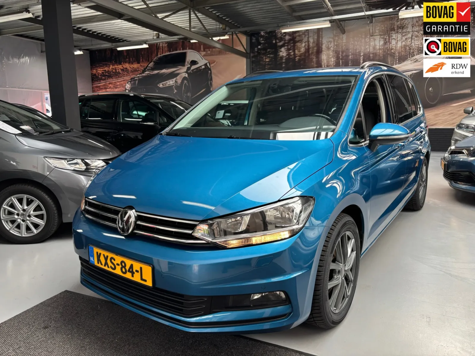 Volkswagen Touran (2018) — foto 1