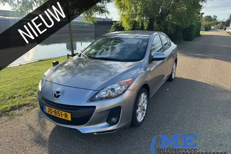 Mazda 3 (2012)