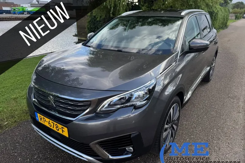 Peugeot 5008 (2018)