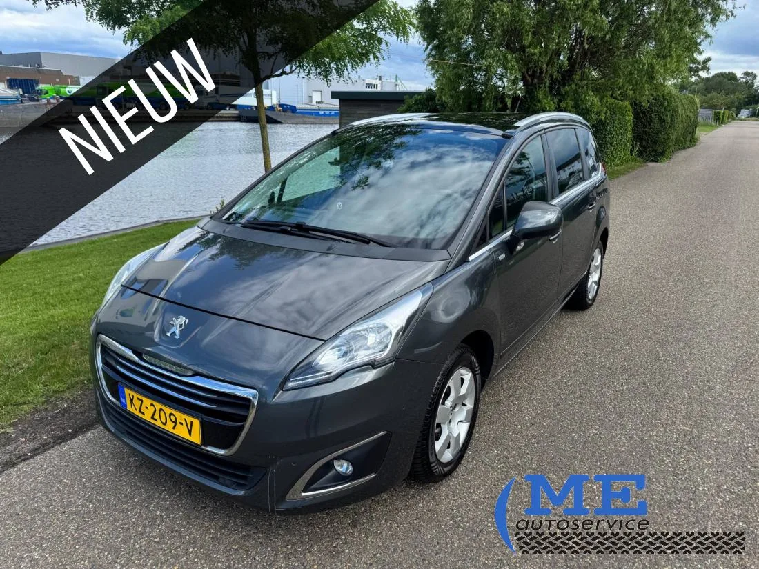 Peugeot 5008 (2017) — foto 1