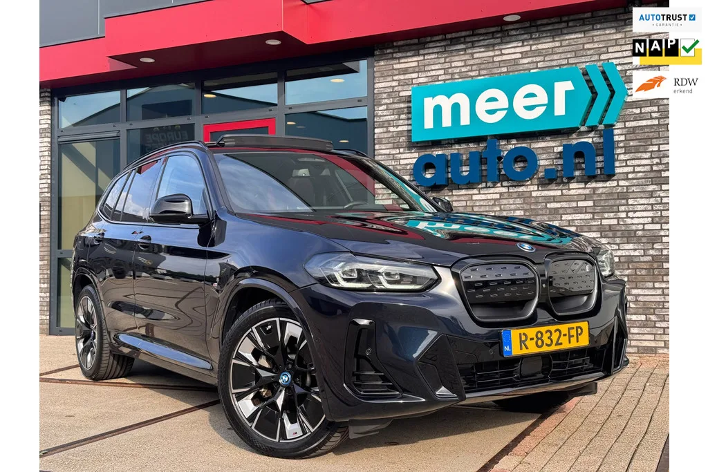 BMW iX3 (2022) — foto 1