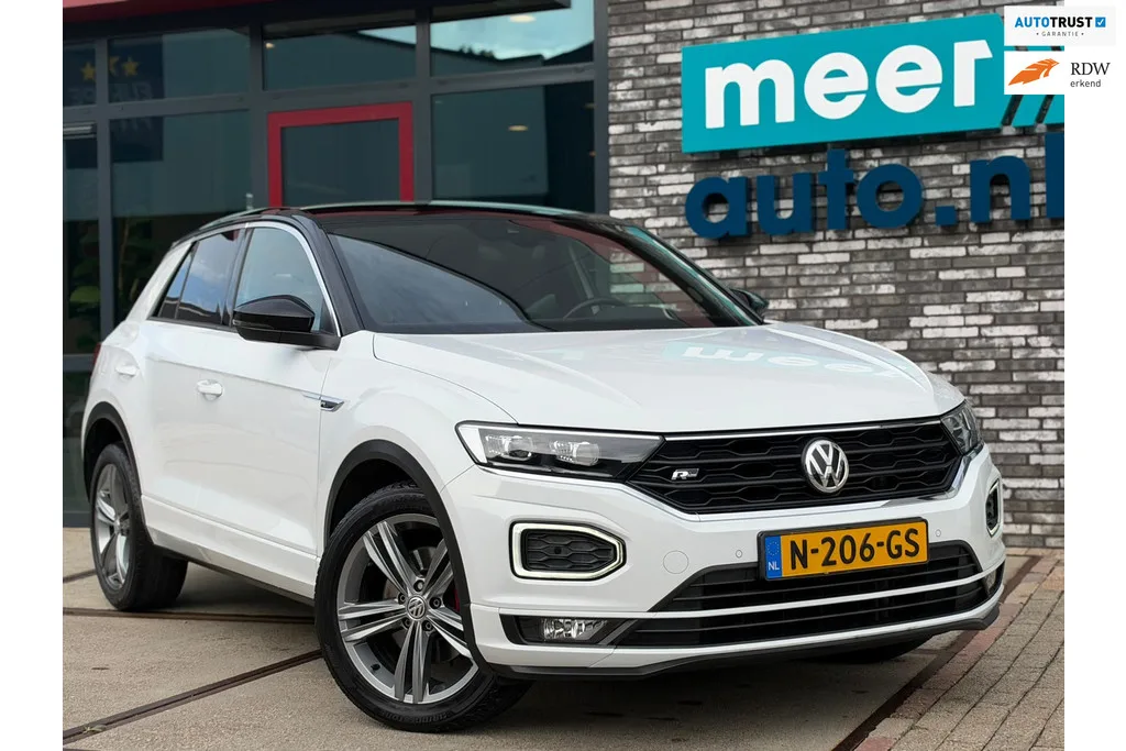 Volkswagen T-Roc (2019) — foto 1