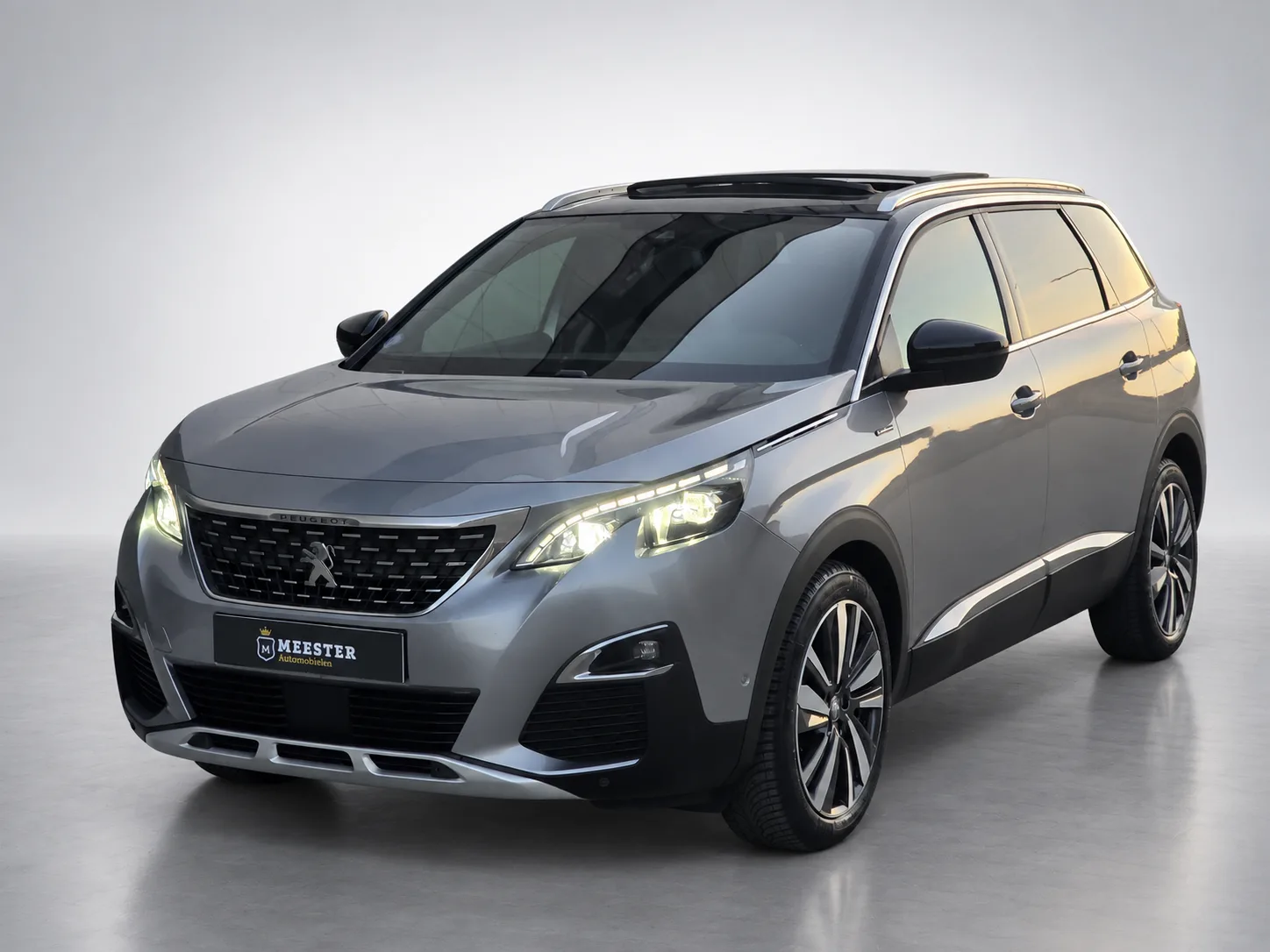 Peugeot 5008 (2017) — foto 1