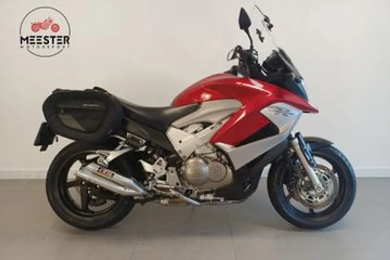 Honda VFR800 (2011)
