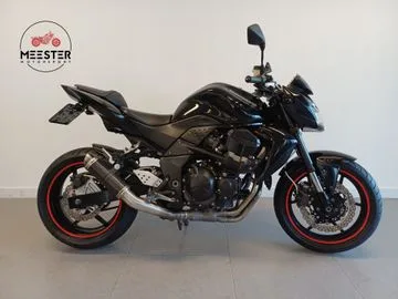 Kawasaki Z750 (2010) — foto 1