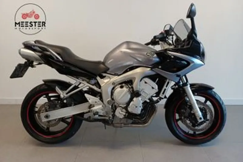 Yamaha FZ6 Fazer (2007)