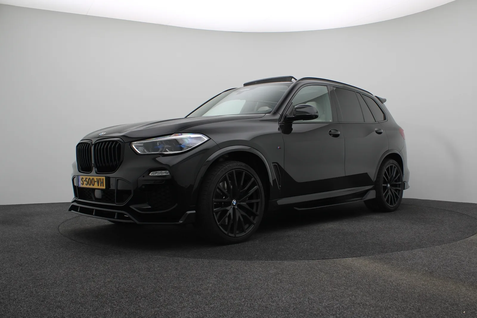 BMW X5 (2020) — foto 1