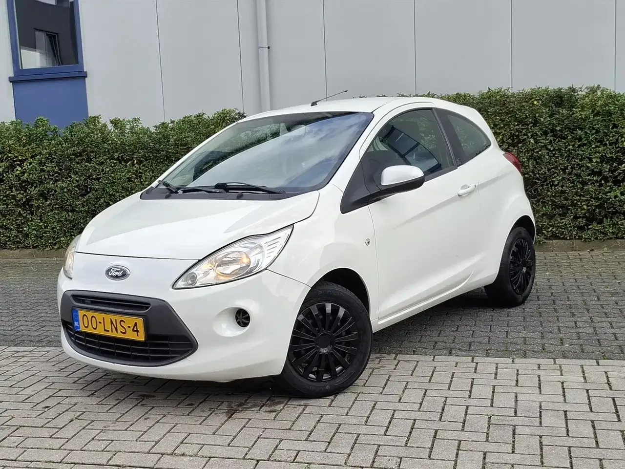 Ford Ka (2010) — foto 1