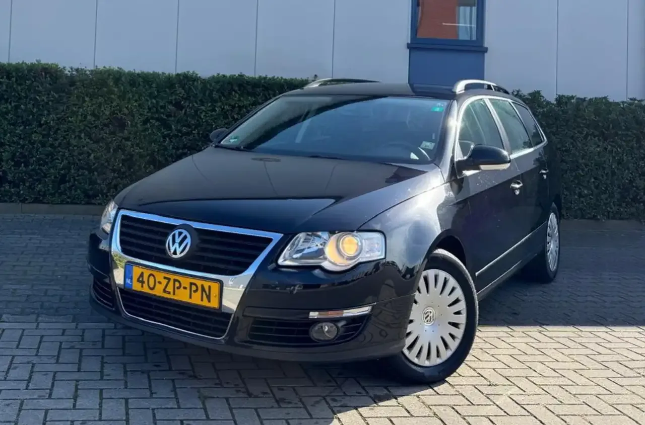 Volkswagen Passat (2008) — foto 1