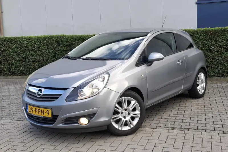 Opel Corsa (2011)