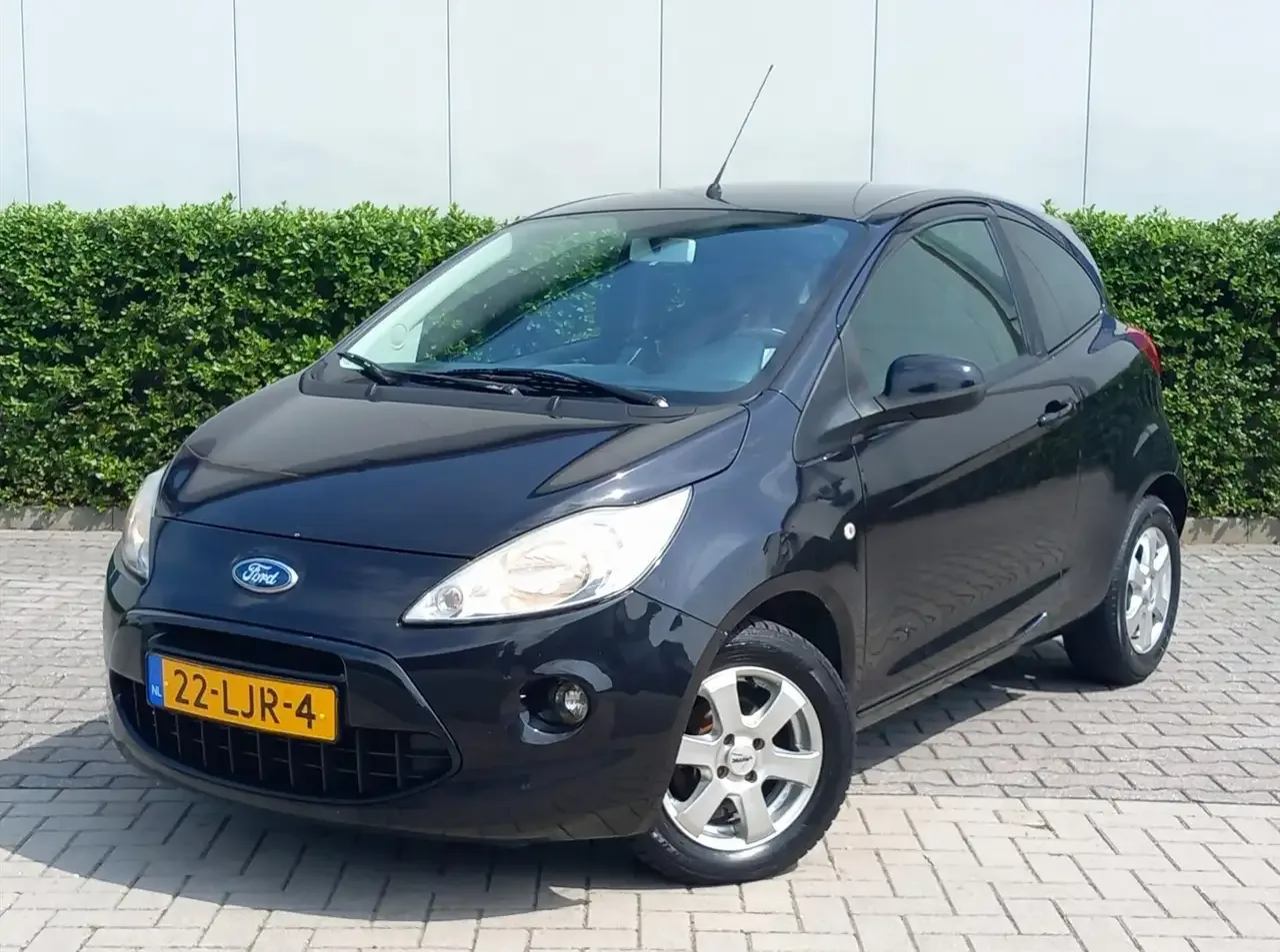 Ford Ka (2010) — foto 1
