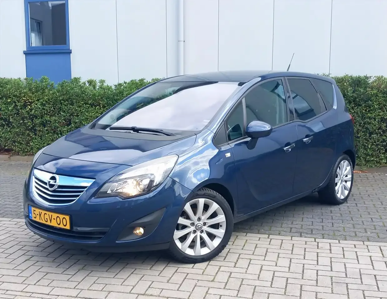 Opel Meriva (2013) — foto 1