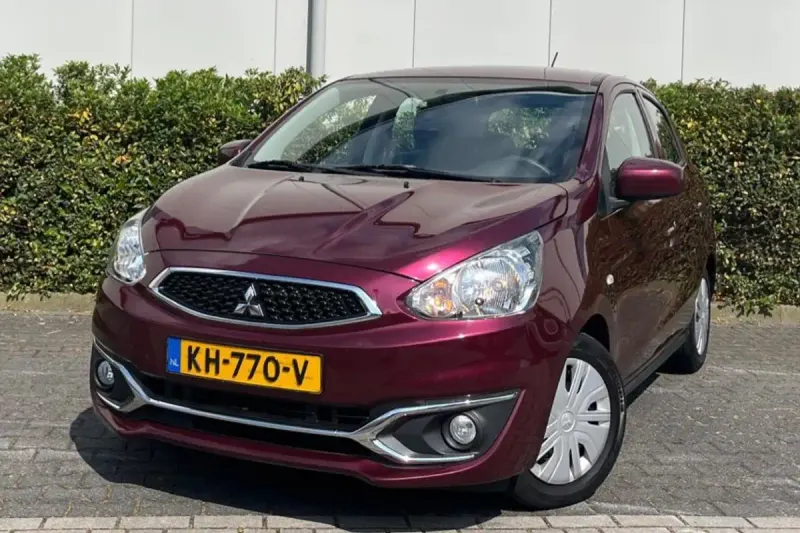Mitsubishi Space Star (2016)