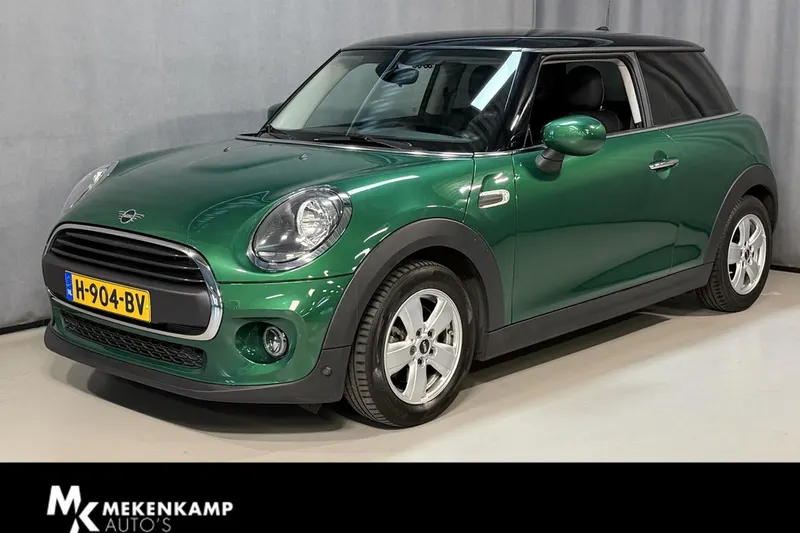MINI One (2020)