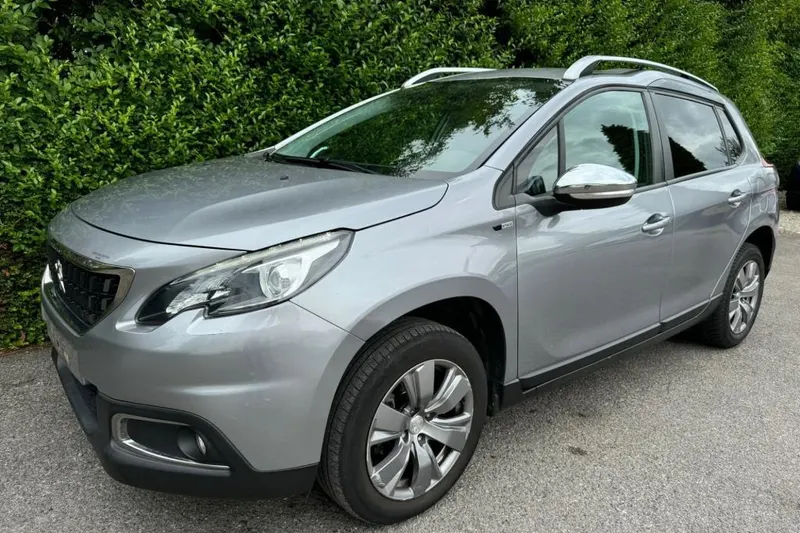 Peugeot 2008 (2017)