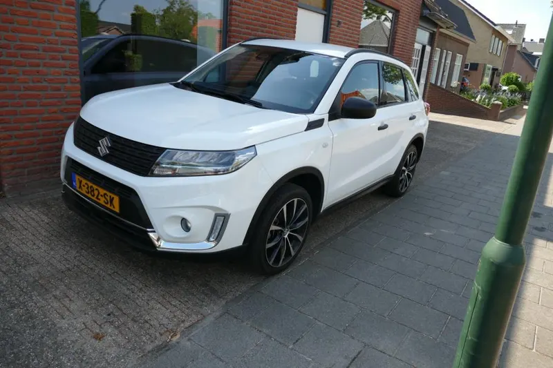 Suzuki Vitara (2021)