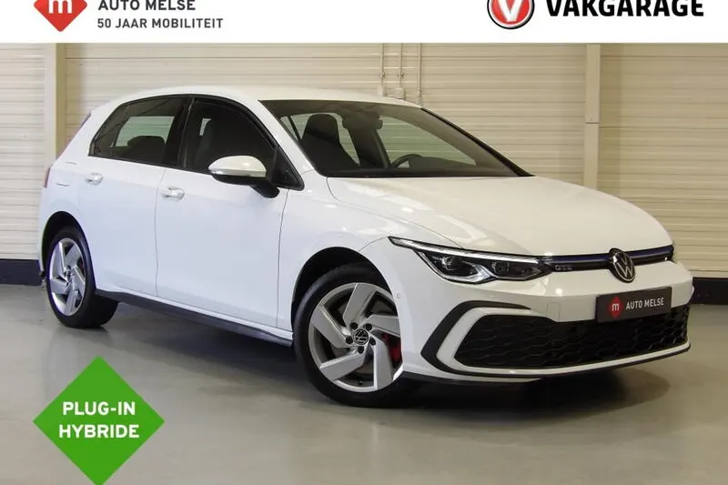 Volkswagen Golf (2022)