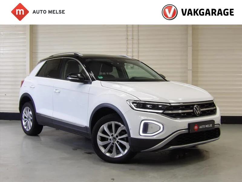 Volkswagen T-Roc (2023) — foto 1