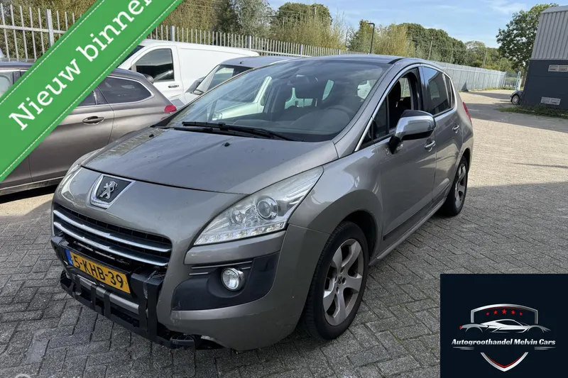 Peugeot 3008 (2013)
