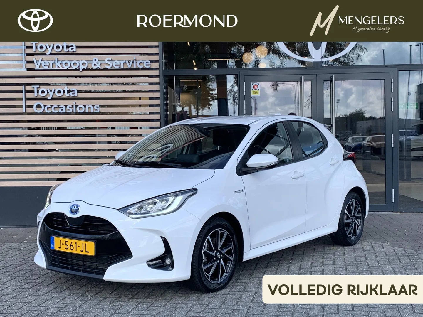 Toyota Yaris (2020) — foto 1