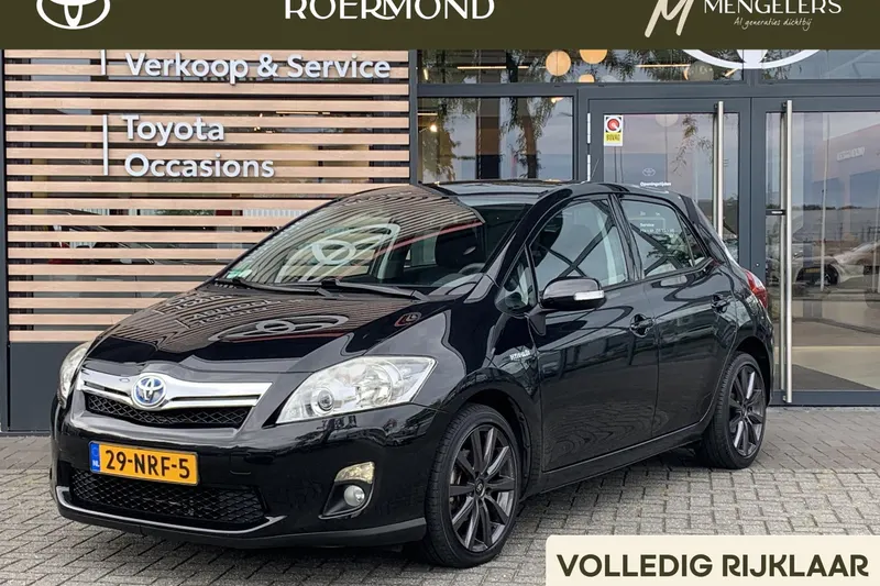 Toyota Auris (2010)