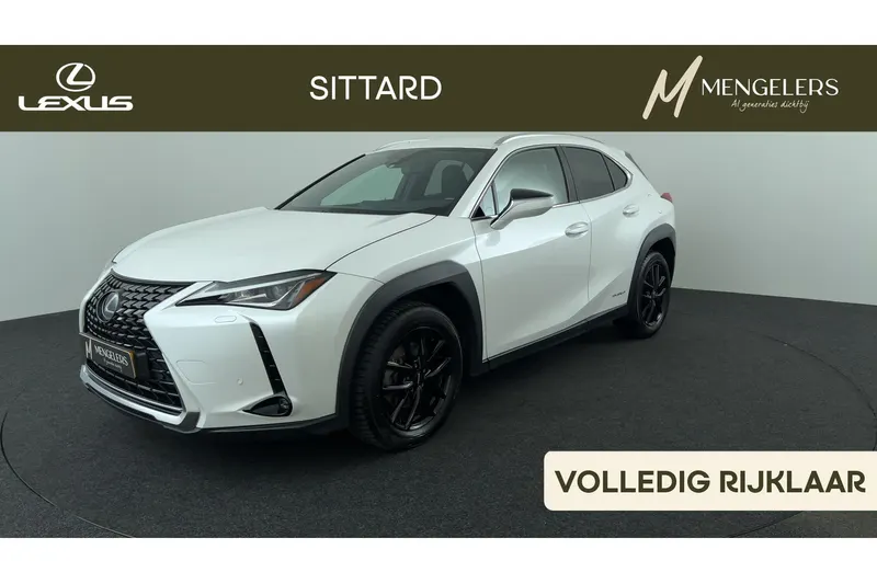 Lexus UX (2020)