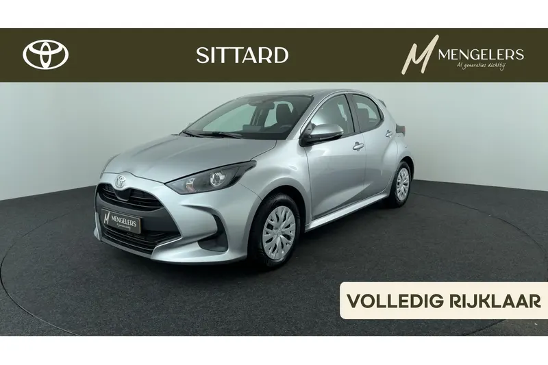 Toyota Yaris (2024)