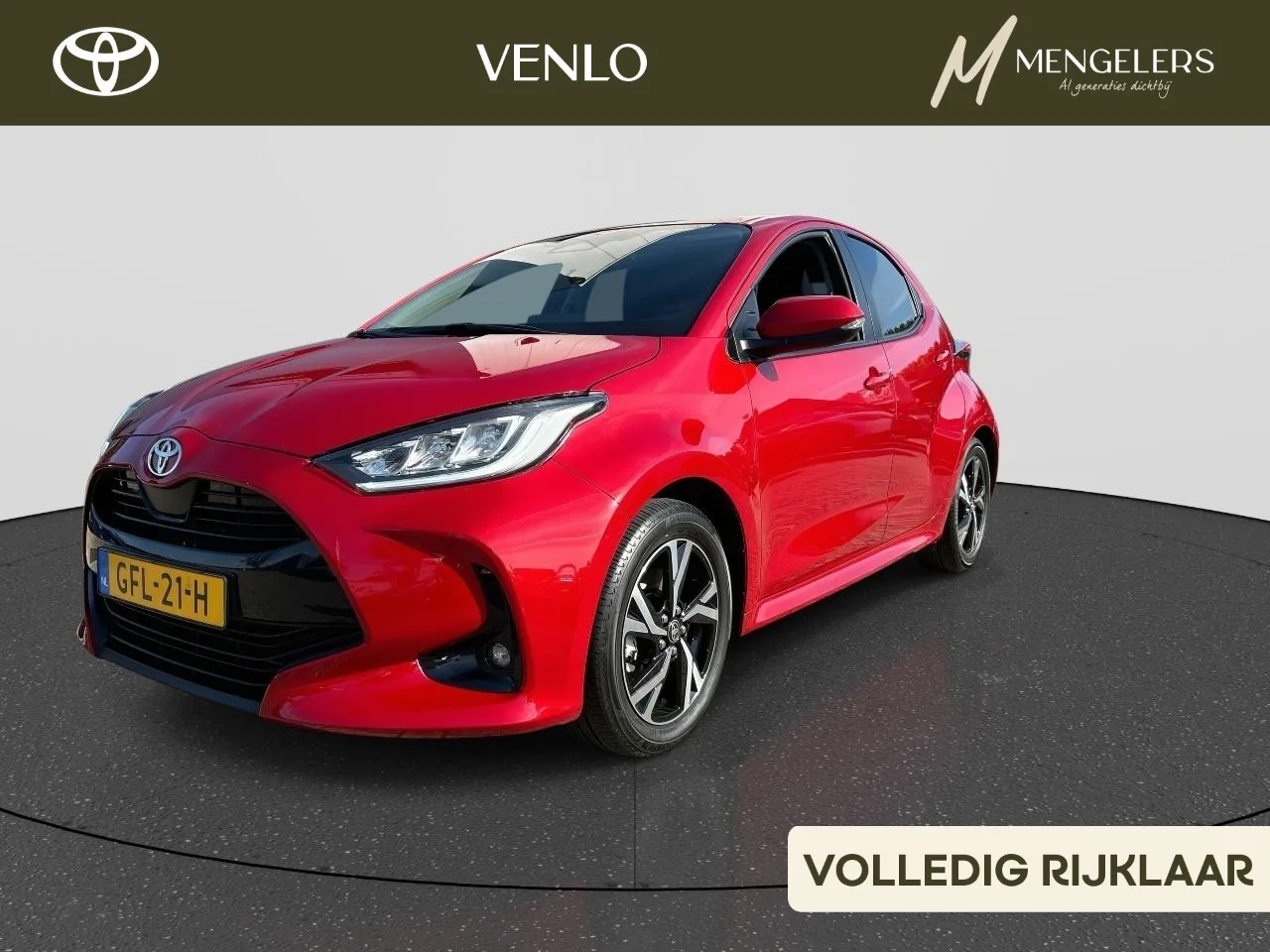 Toyota Yaris (2024) — foto 1