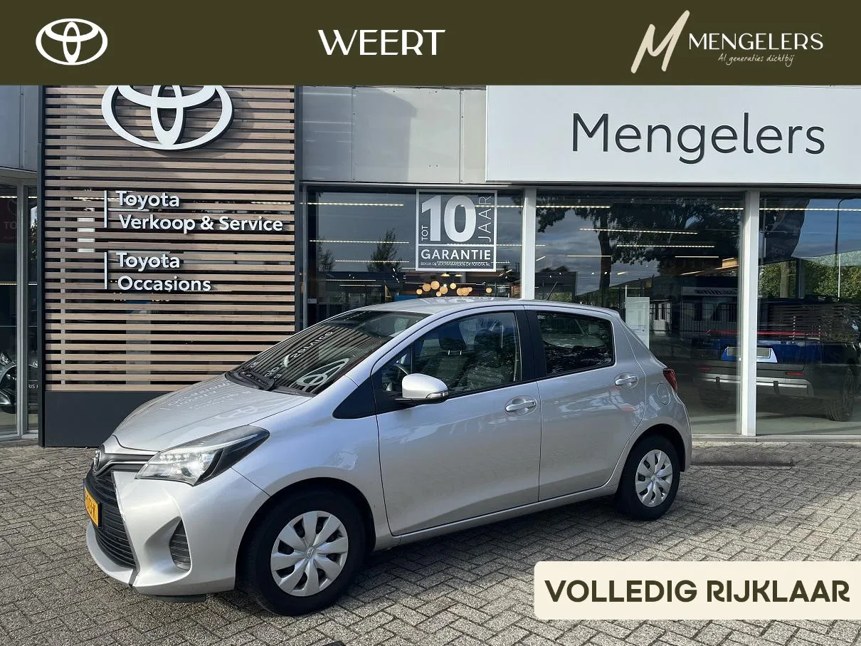 Toyota Yaris (2016) — foto 1