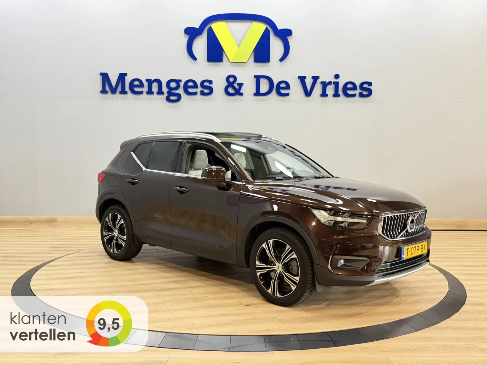 Volvo XC40 (2020) — foto 1