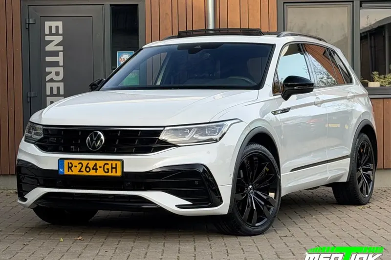 Volkswagen Tiguan (2022)