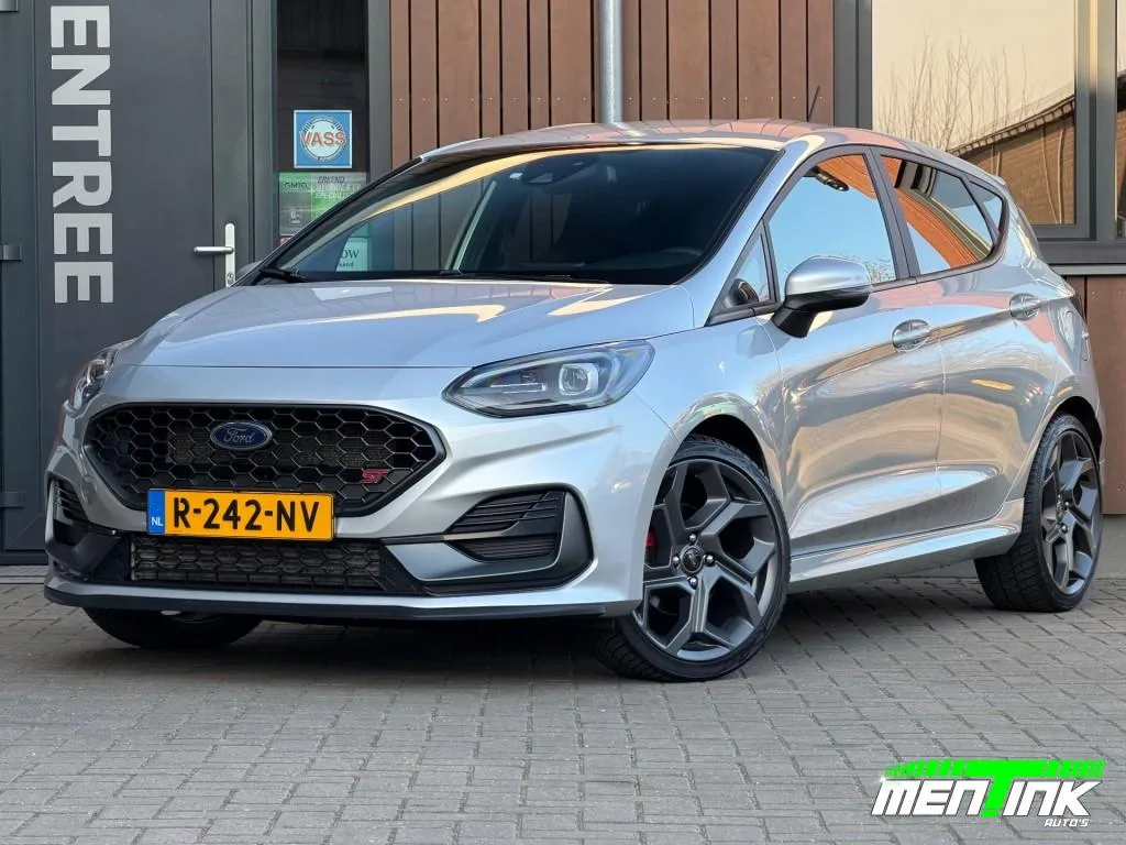 Ford Fiesta (2022) — foto 1