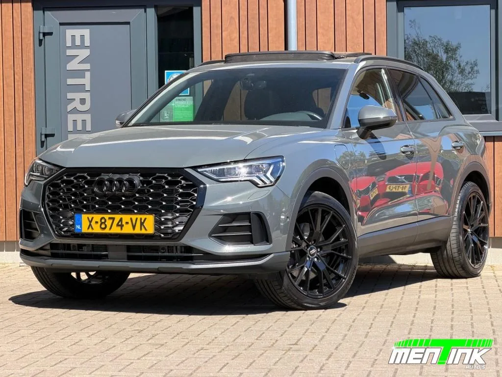 Audi Q3 (2021) — foto 1