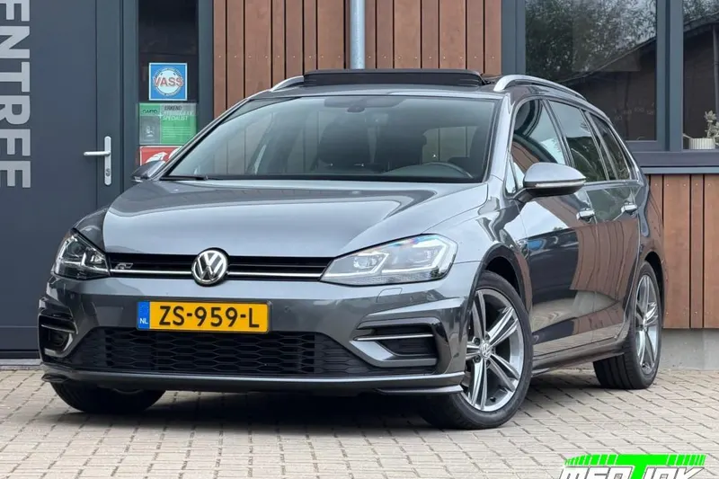 Volkswagen Golf (2019)