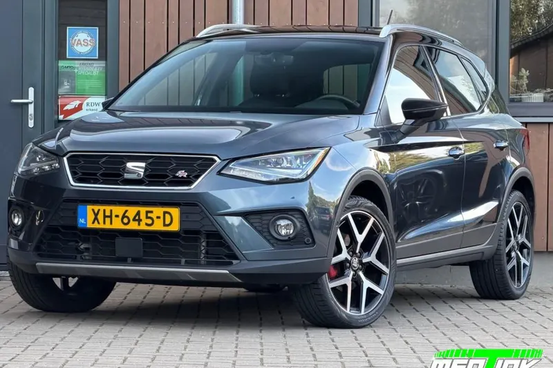 SEAT Arona (2019)