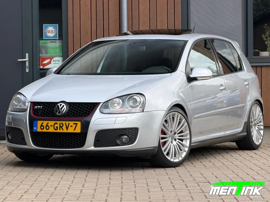 Volkswagen Golf (2008) — foto 1
