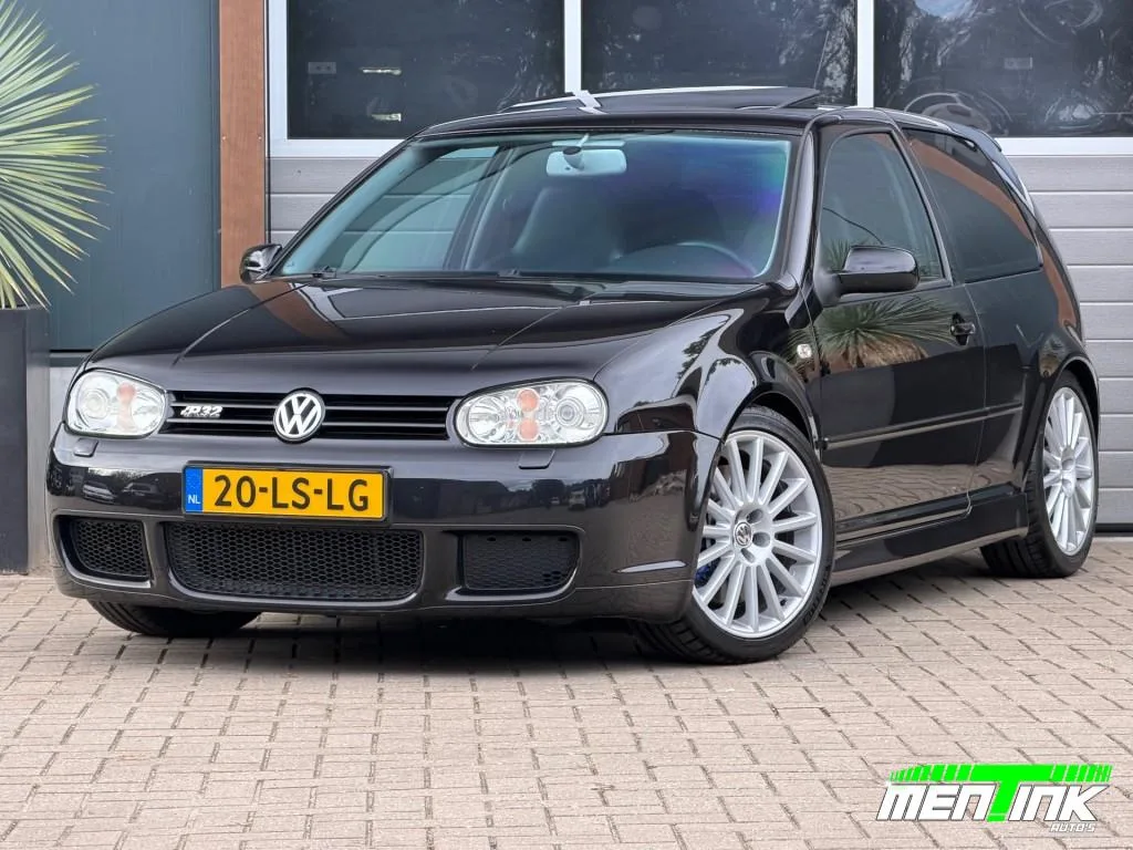 Volkswagen Golf (2003) — foto 1