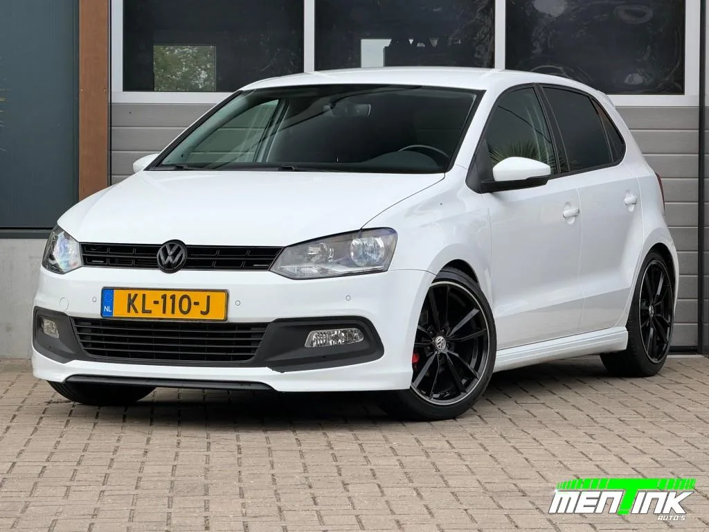Volkswagen Polo (2016) — foto 1
