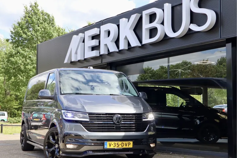 Volkswagen Transporter (2024)