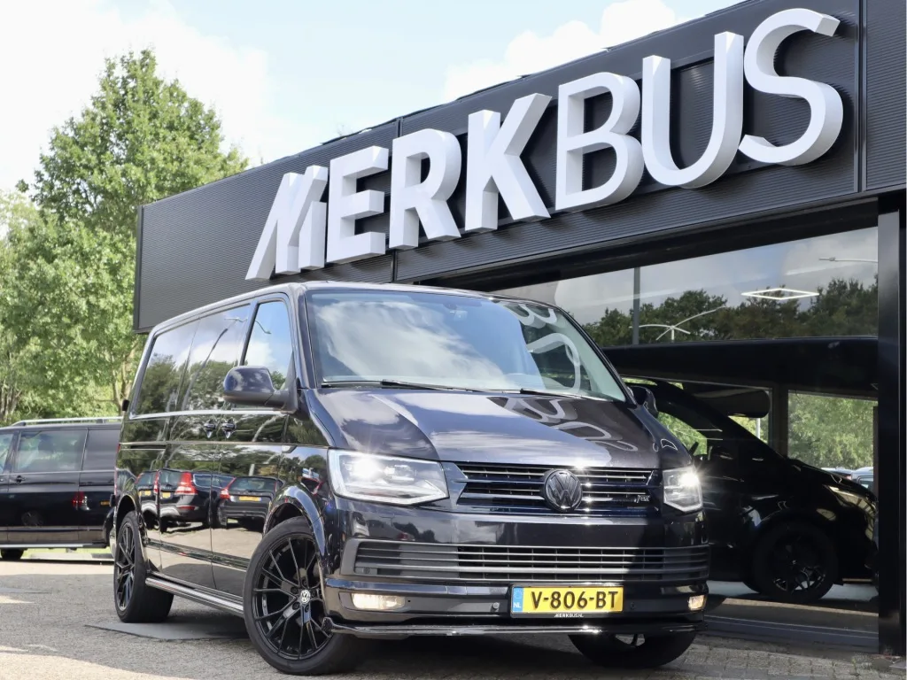 Volkswagen Transporter (2017) — foto 1