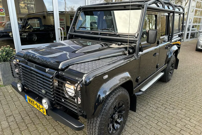 Land Rover Defender (2016)