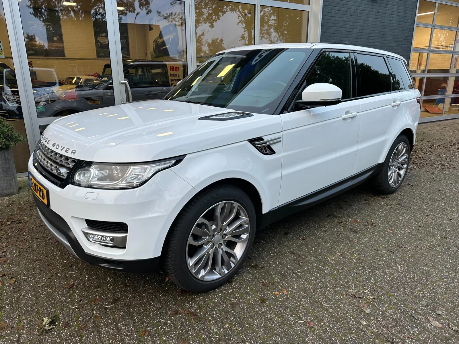 Land Rover Range Rover Sport (2017) — foto 1