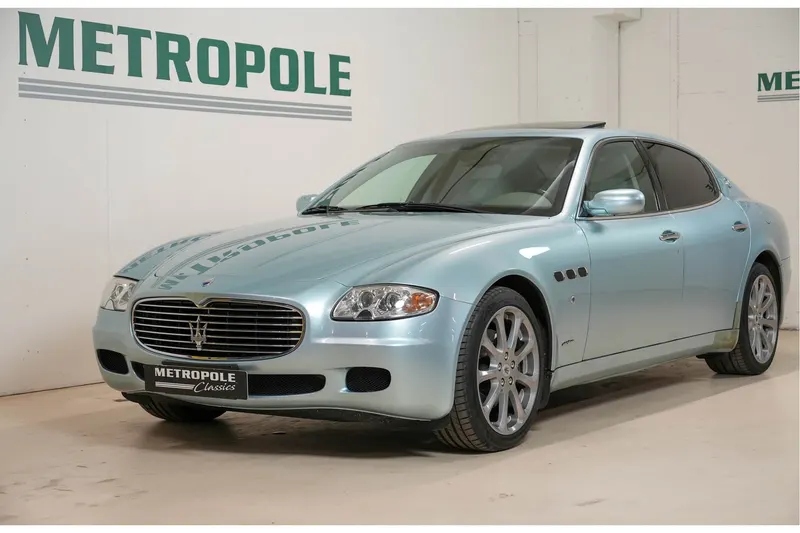 Maserati Quattroporte (2005)