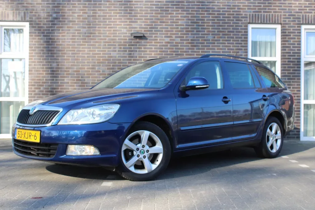 Škoda Octavia (2012) — foto 1